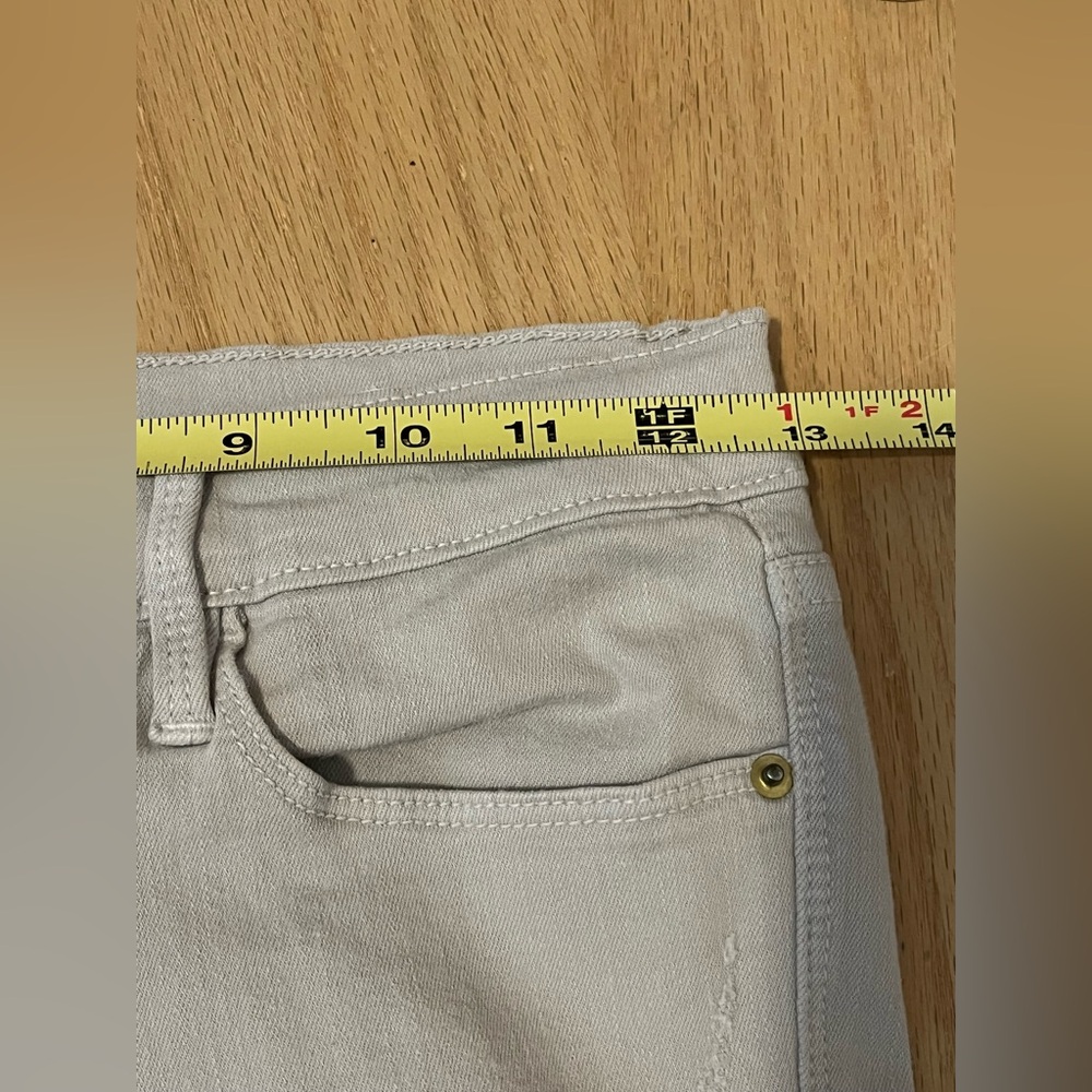 FRAME Le High Skinny Distressed Jeans - Picture 6 of 11